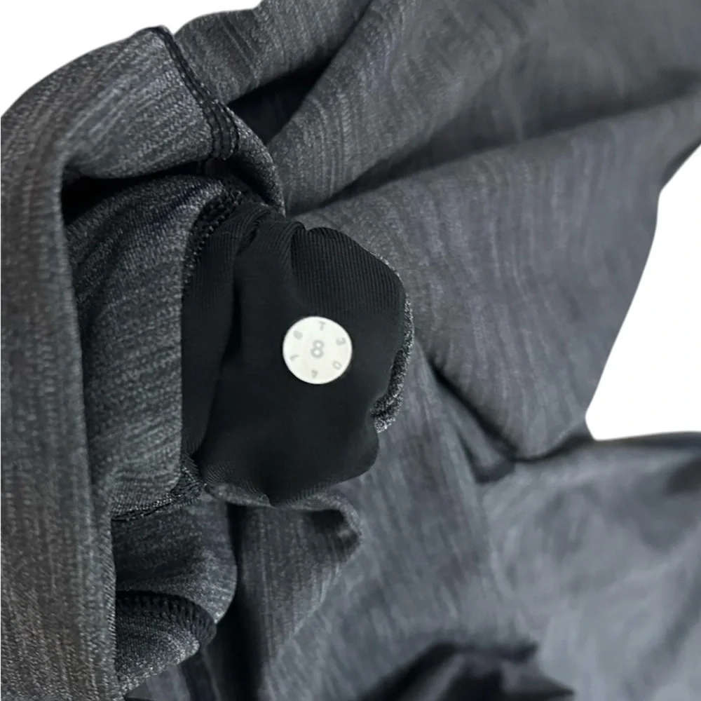 Lululemon Wunder Under High-Rise Tight Size 8 in Brushed Heathered Black 31”